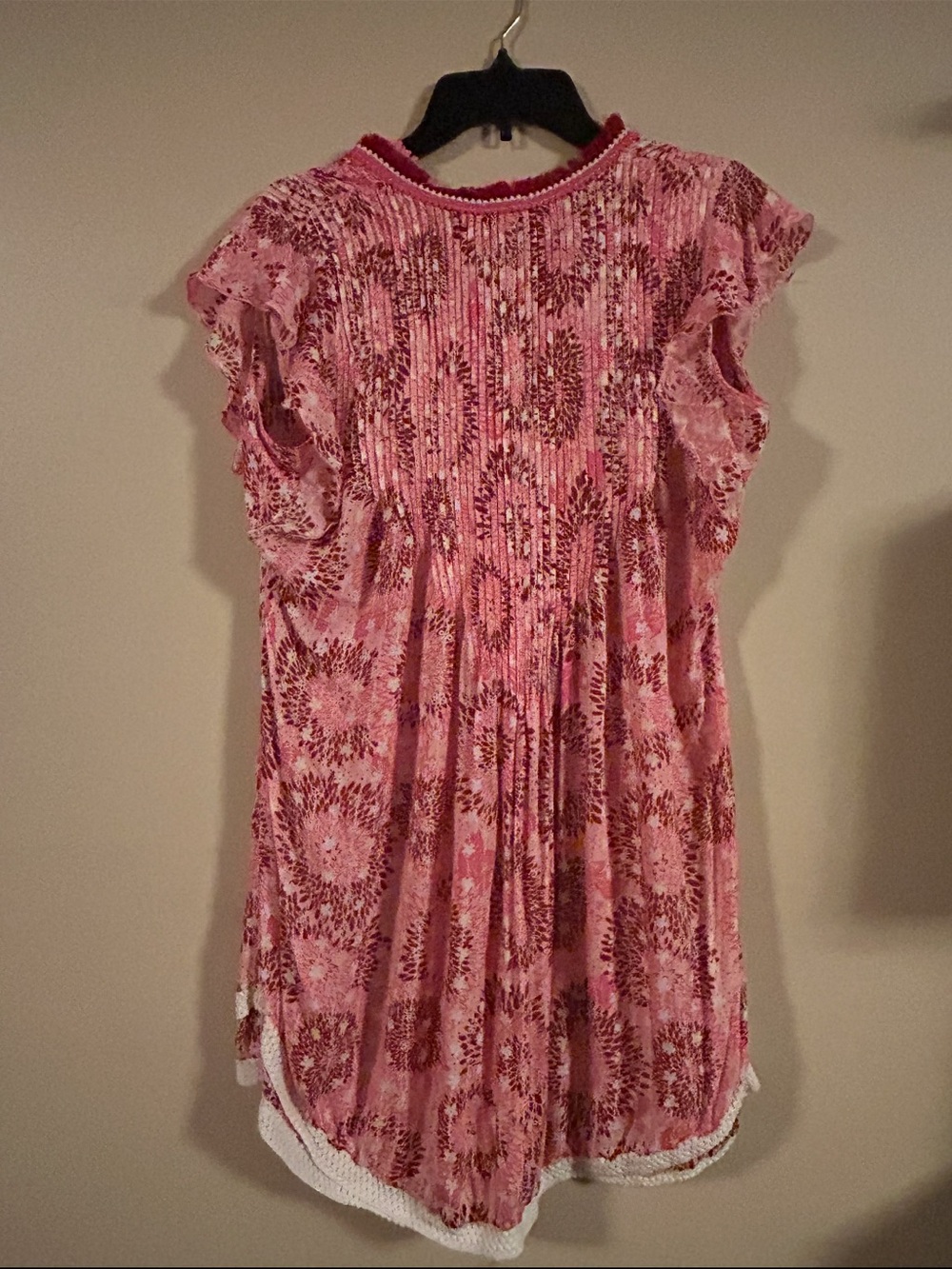 Poupette St. Barth Pink Floral Dress with Crochet Hem - Picture 2 of 6